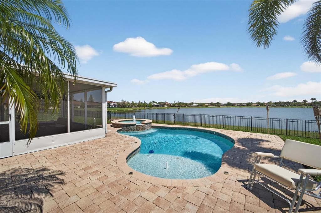 5325 SANDY SHELL DRIVE photo 2