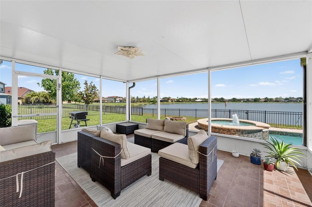 5325 SANDY SHELL DRIVE photo 6