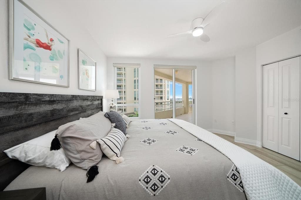 1180 GULF BLVD 504 photo 20