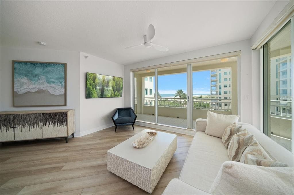 1180 GULF BLVD 504 photo 4