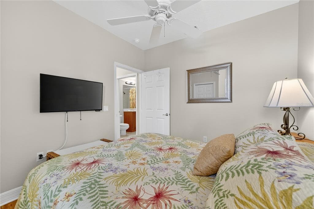 926 RIVER BASIN COURT 101 photo 16