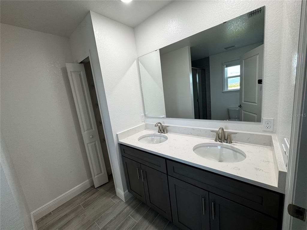 10536 FOUNTAIN PALM CIRCLE photo 7