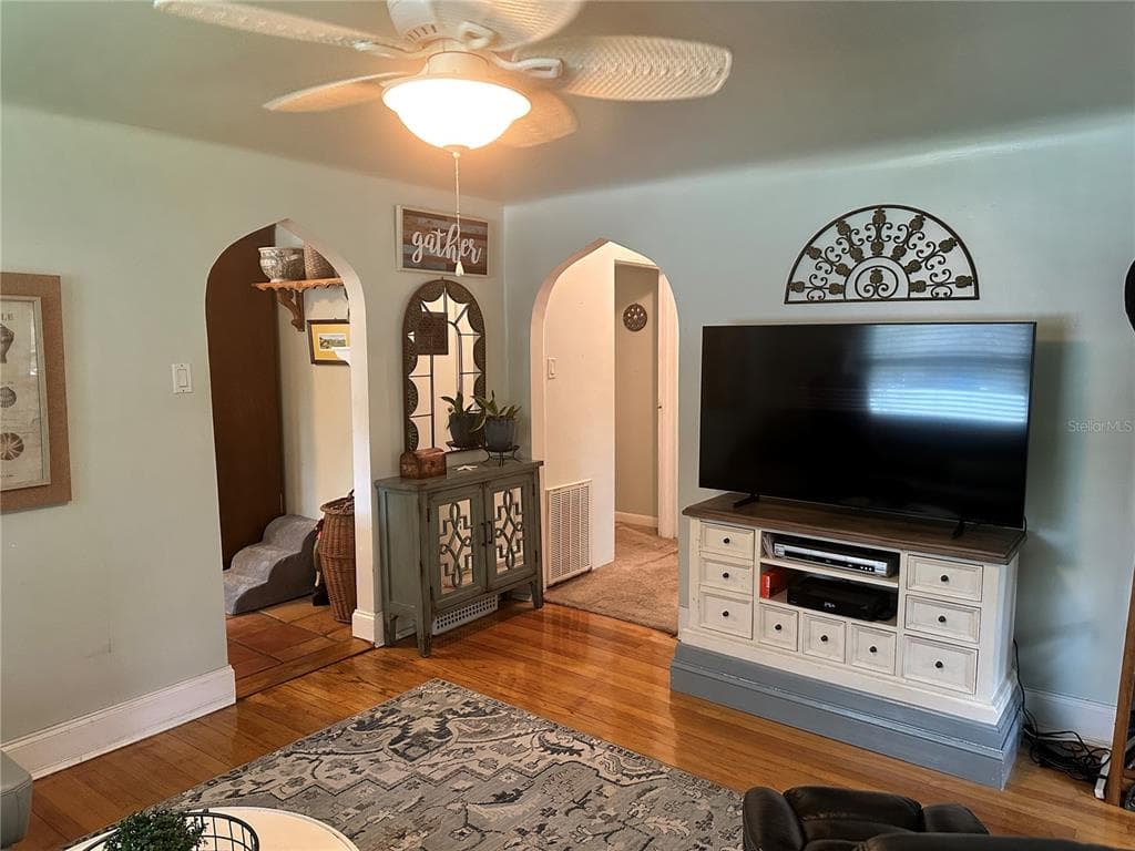 357 MAGNOLIA PLACE photo 25