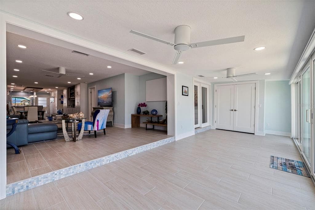 479 BOCA CIEGA POINT BOULEVARD S 1205 photo 23