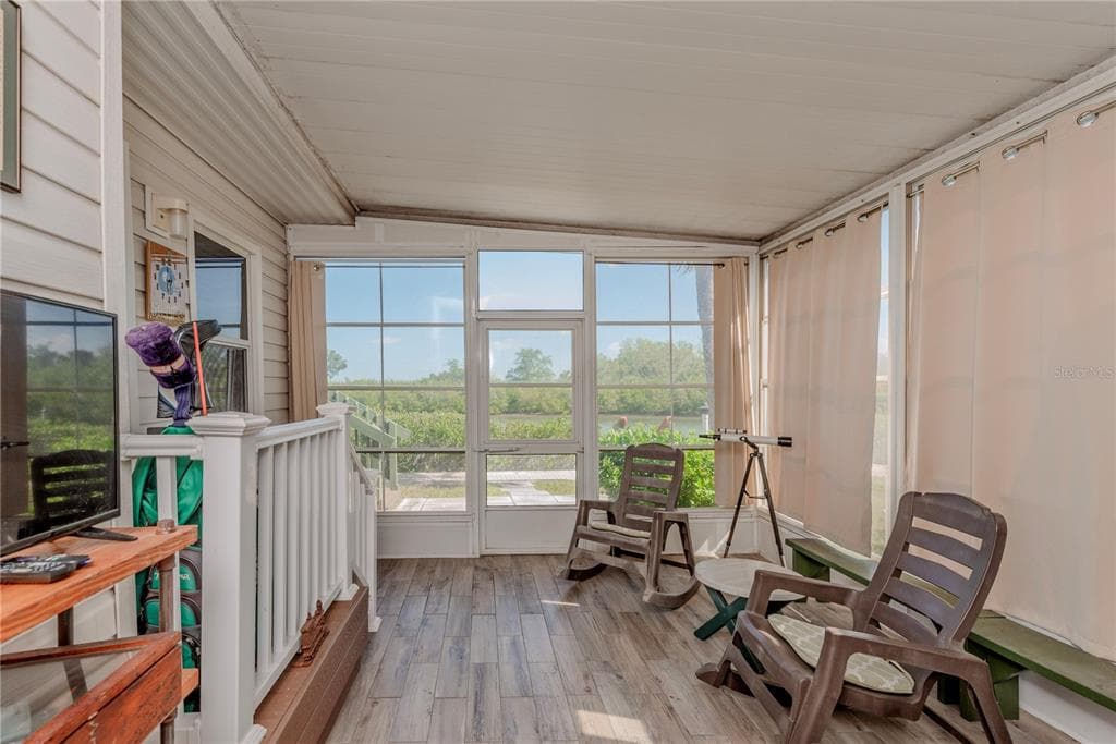 4851 W GANDY BOULEVARD 23C photo 23