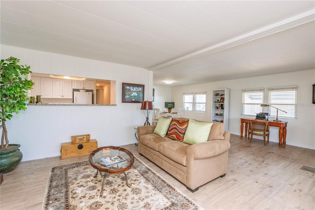 4851 W GANDY BOULEVARD 23C photo 12