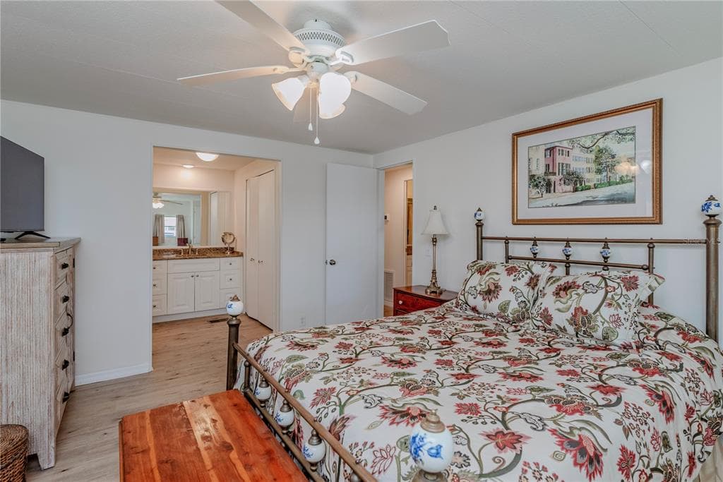 4851 W GANDY BOULEVARD 23C photo 18