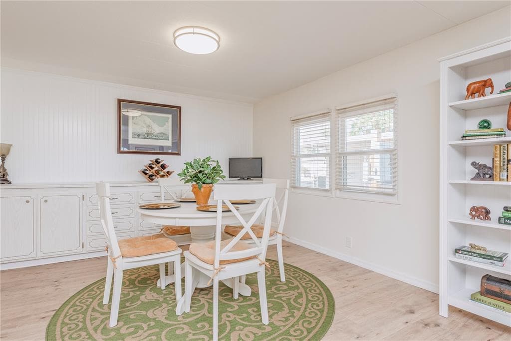 4851 W GANDY BOULEVARD 23C photo 8