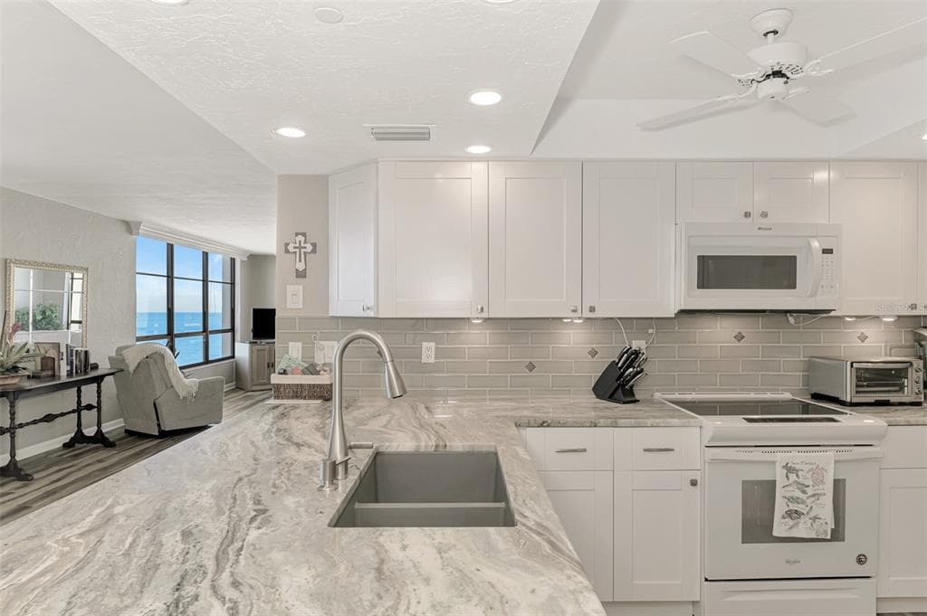631 ALHAMBRA ROAD 1004 photo 16