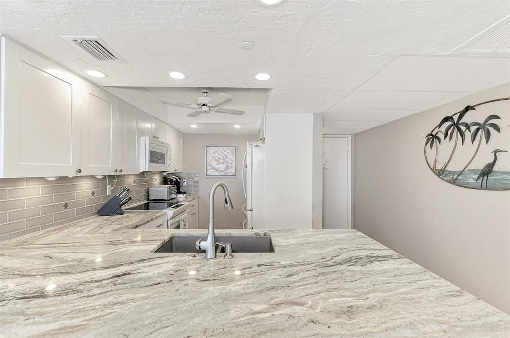 631 ALHAMBRA ROAD 1004 photo 14