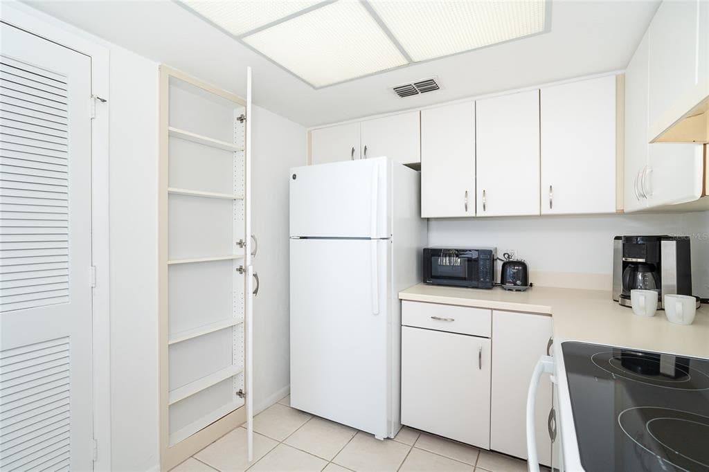 7438 PALM ISLAND DRIVE 3721 photo 9