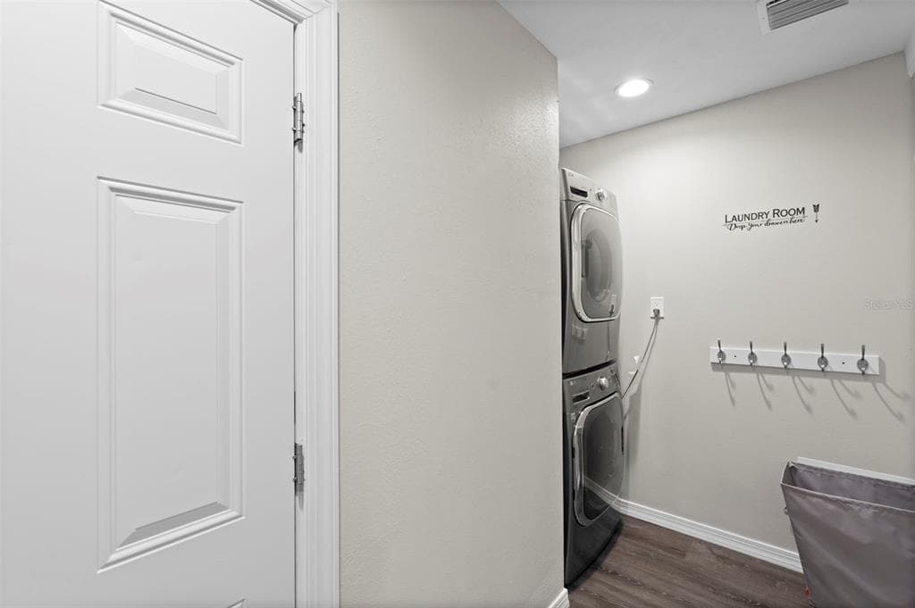 10525 HOMESTEAD DRIVE photo 16