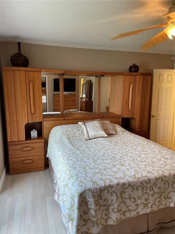 895 S GULFVIEW BOULEVARD 303 photo 20