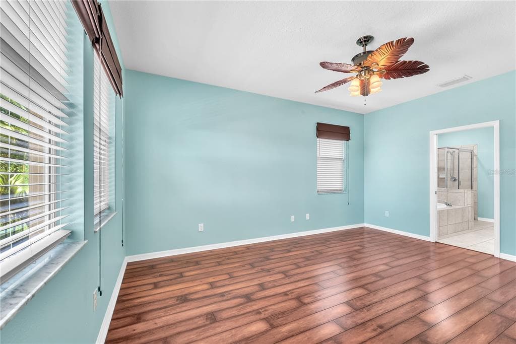 11236 77TH STREET E photo 17