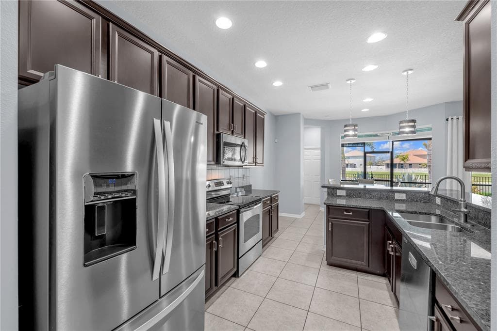 11236 77TH STREET E photo 5