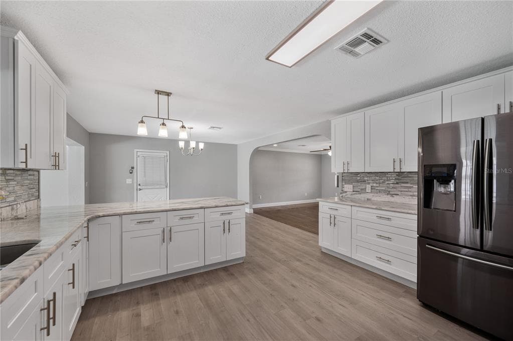 510 WINDERMERE DRIVE 3