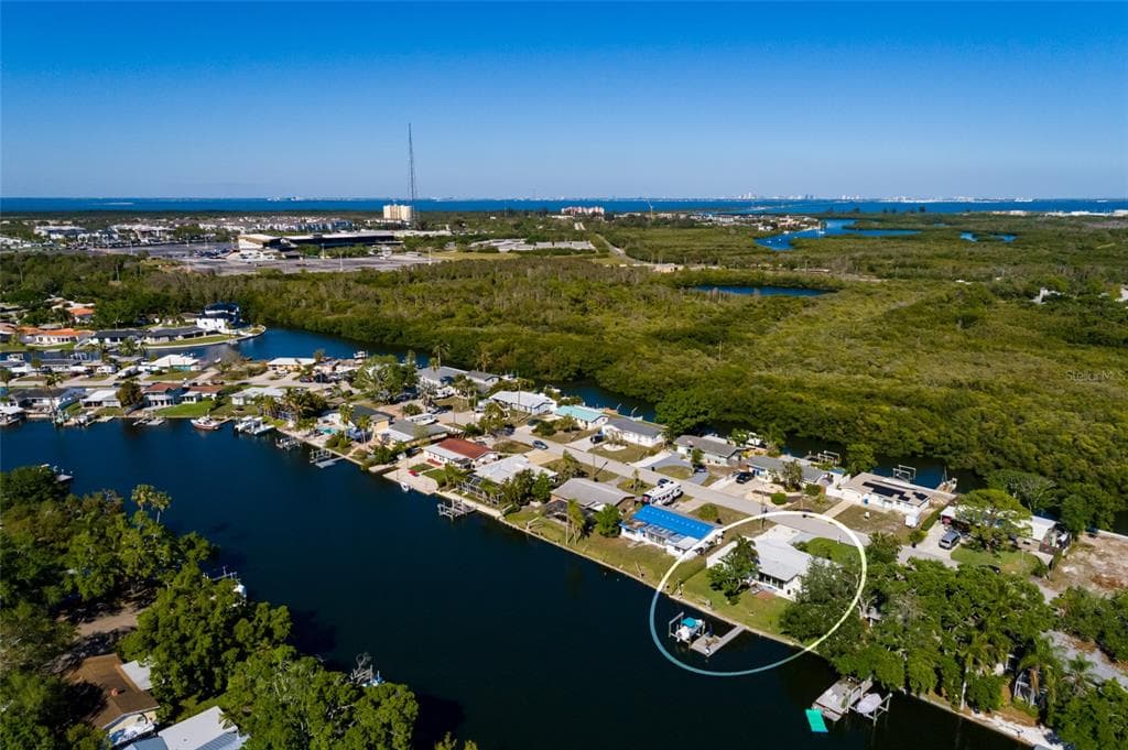 9298 SUN ISLE DRIVE NE photo 11
