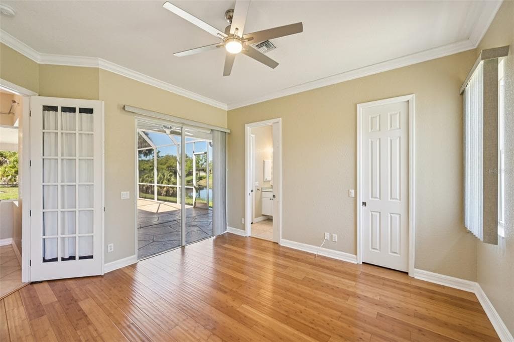 2160 W HILLSBOROUGH BOULEVARD photo 18