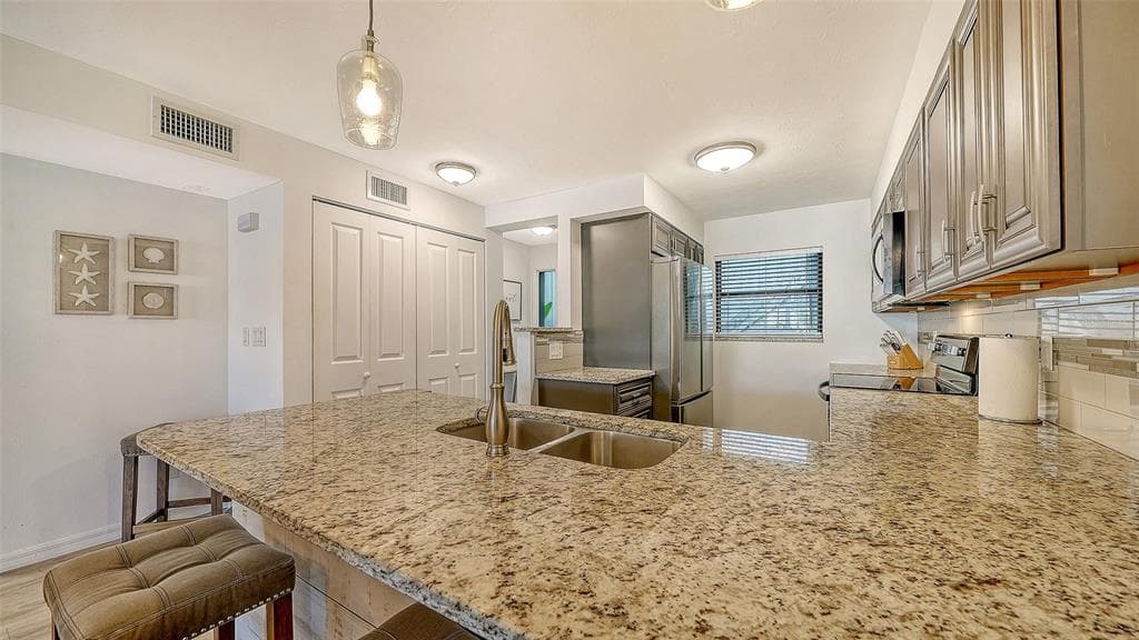 1249 DOCKSIDE PLACE 110 photo 16