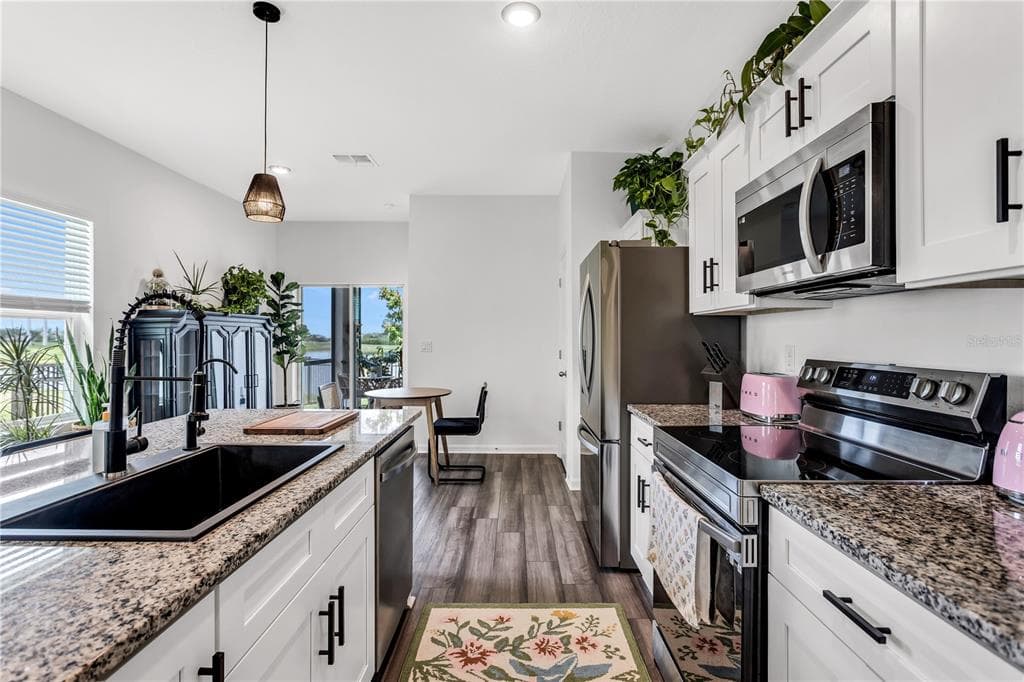 10459 LADYBUG COVE photo 7