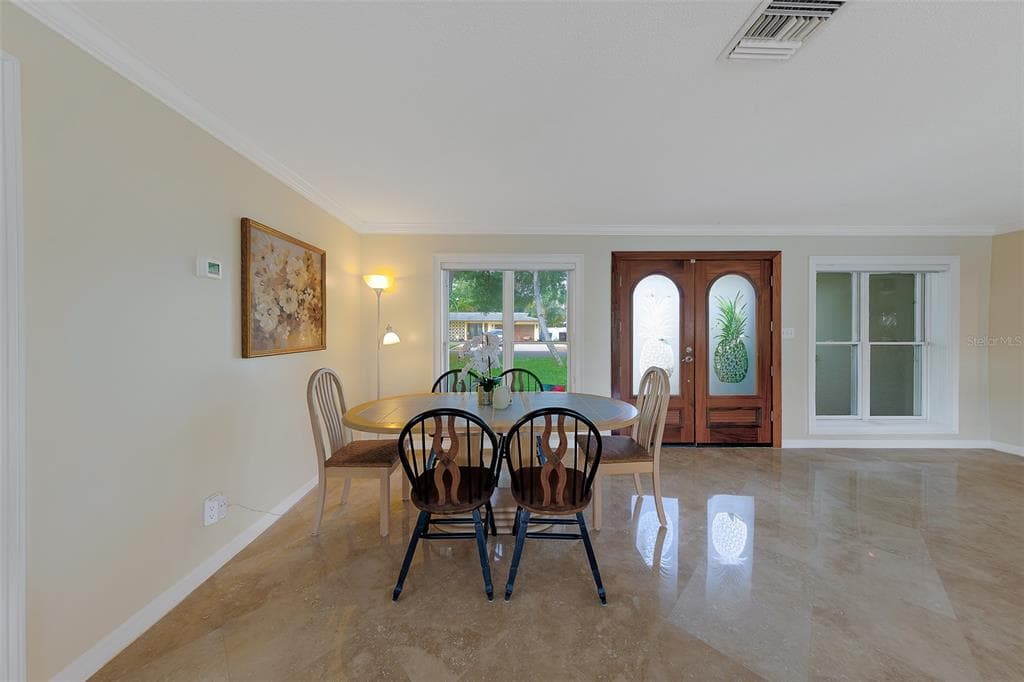 2017 COVE DRIVE photo 7
