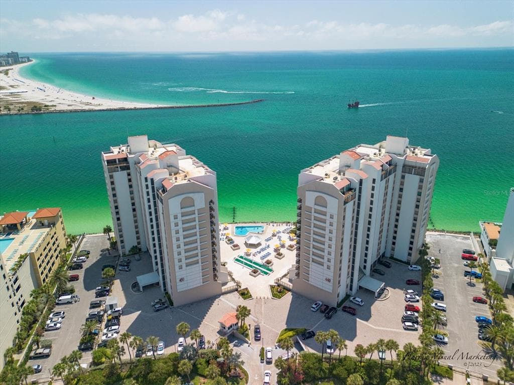 450 GULFVIEW BOULEVARD S 1708 photo 1