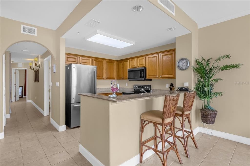 13427 BLUE HERON BEACH DRIVE 402 photo 12