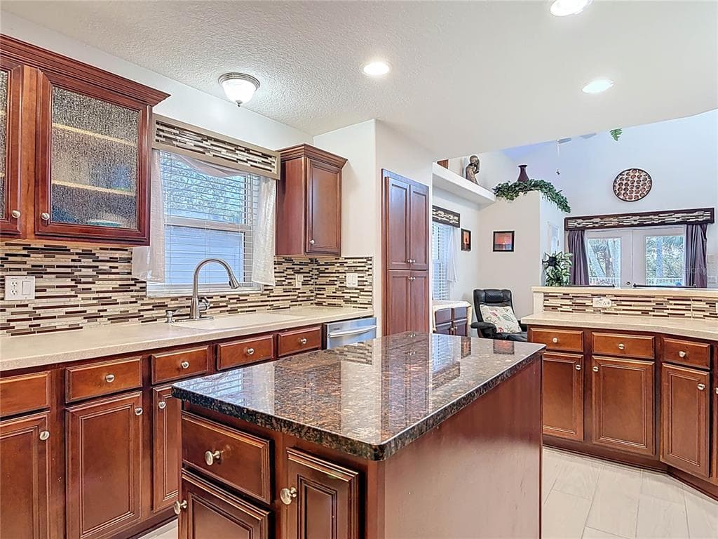 4508 SAXON DRIVE photo 23