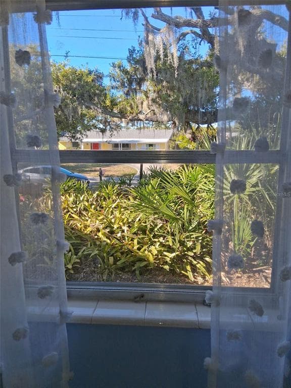 3372 MAYFLOWER STREET photo 15