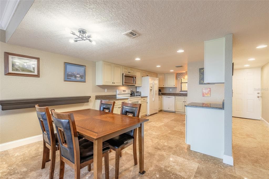 3131 S RIDGEWOOD AVENUE 101 photo 9