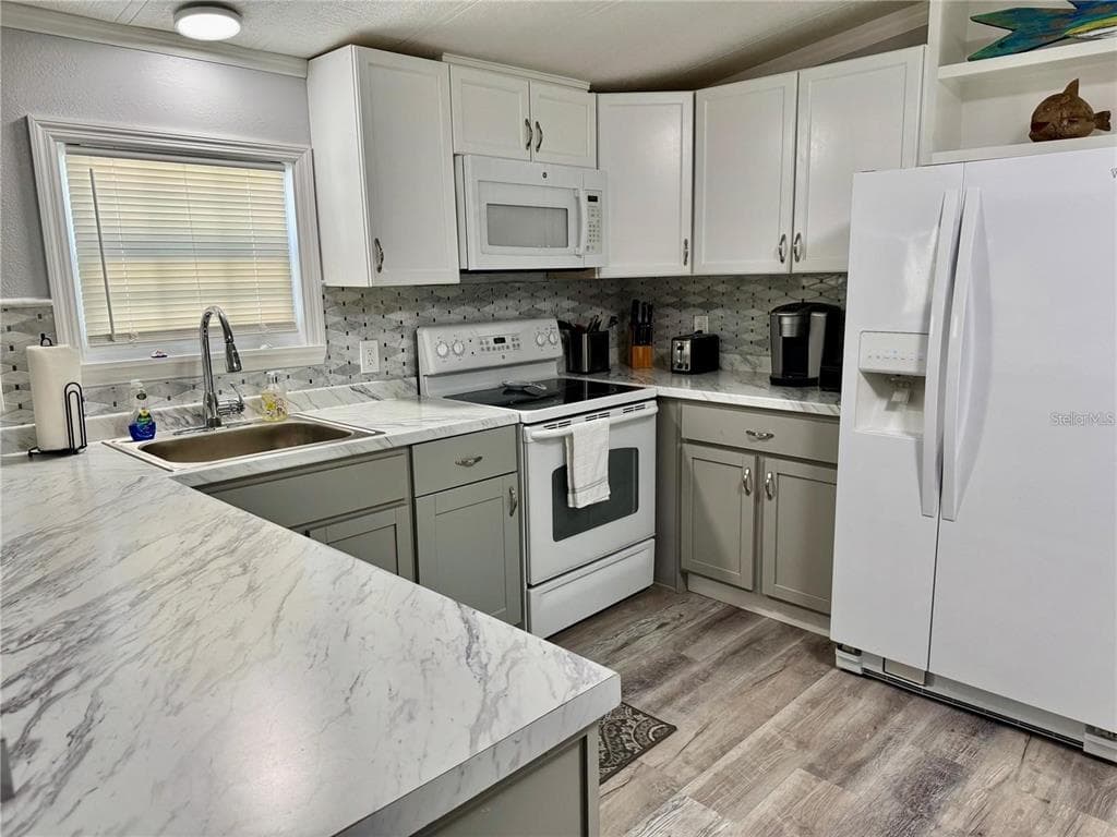 3024 SUNNY HARBOR DRIVE photo 8