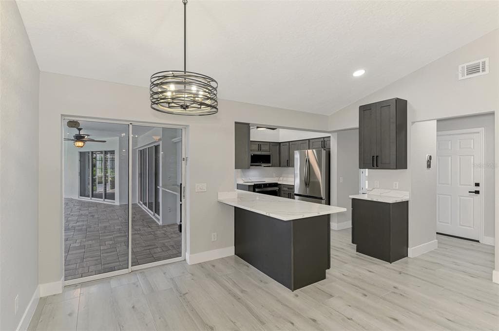 3077 STONE STREET photo 23