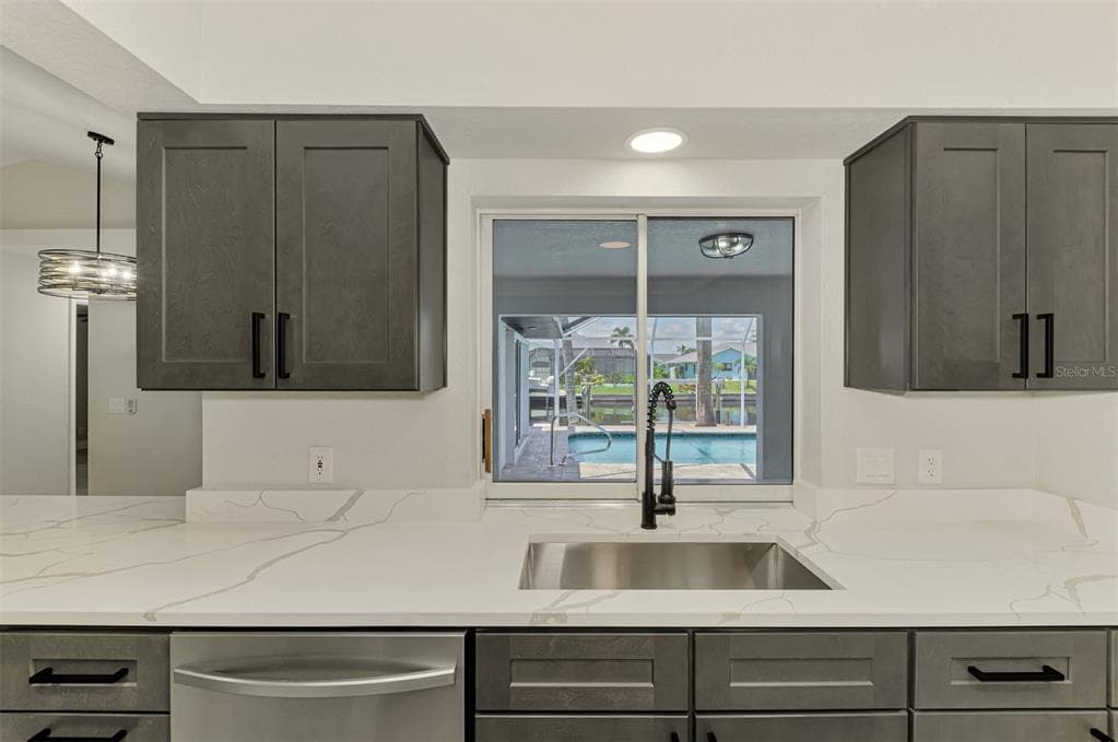 3077 STONE STREET photo 16