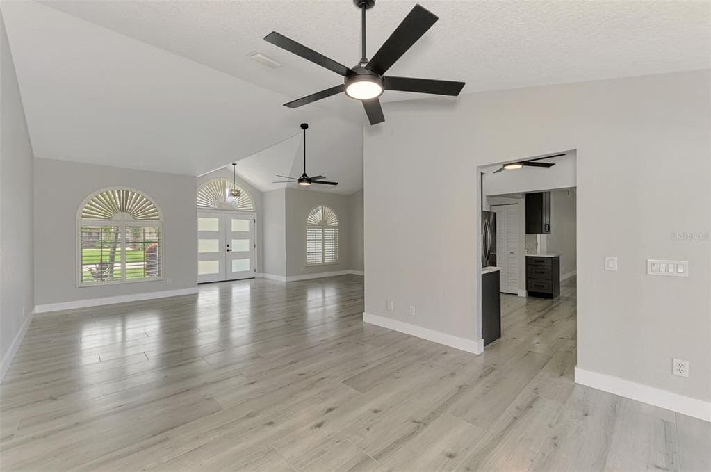 3077 STONE STREET photo 12