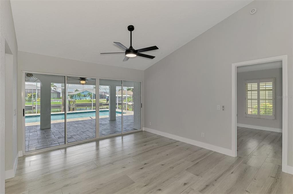 3077 STONE STREET photo 11