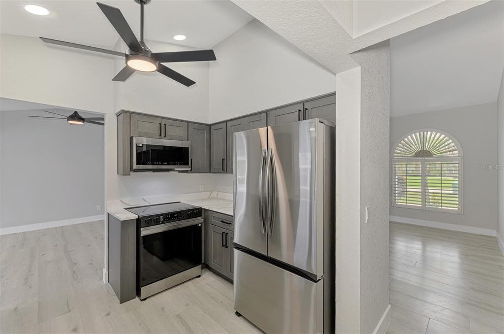 3077 STONE STREET photo 19