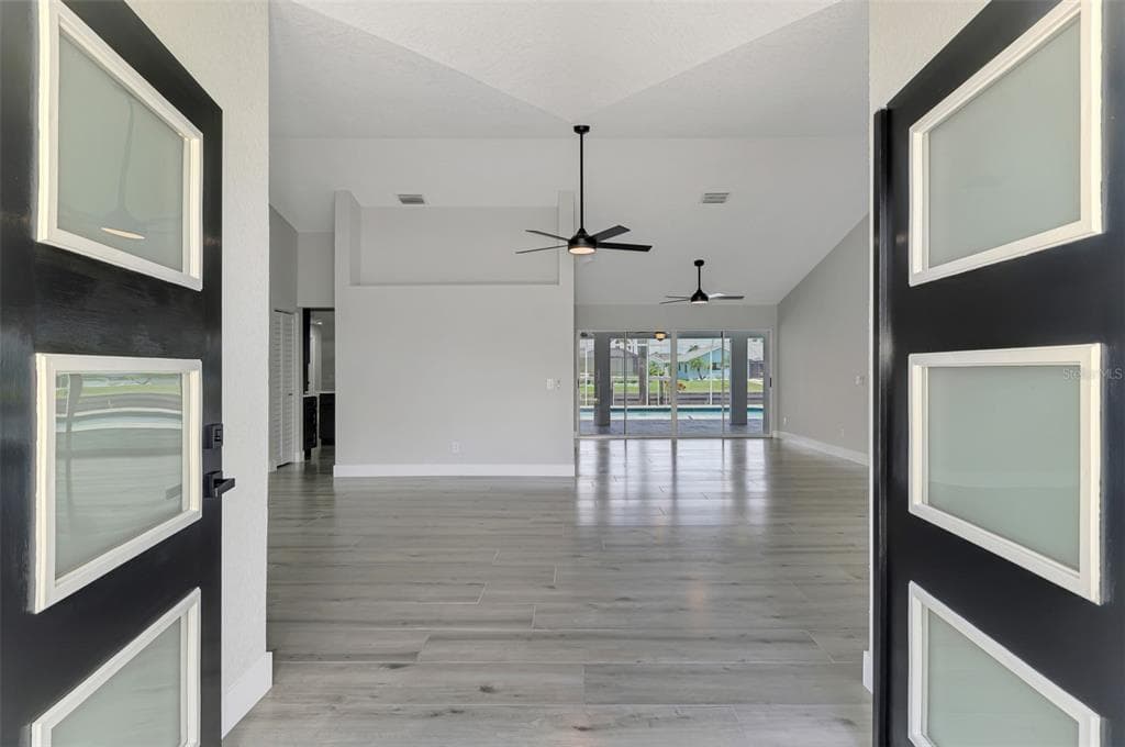 3077 STONE STREET photo 4