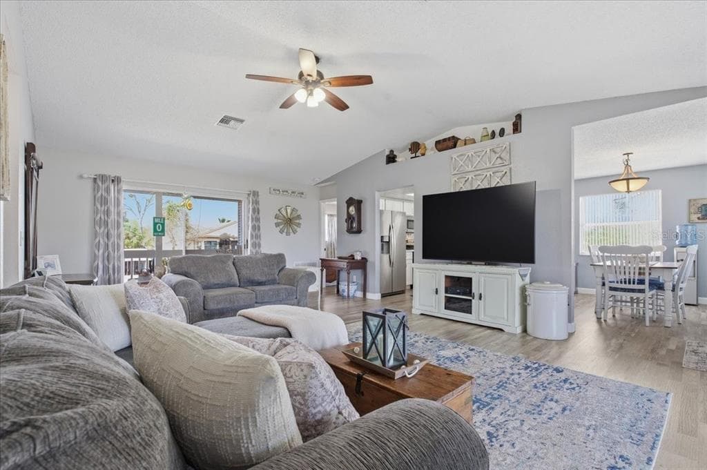 7611 MAKO DRIVE photo 23