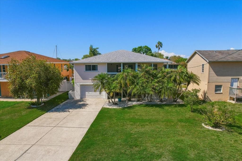 7611 MAKO DRIVE photo 2