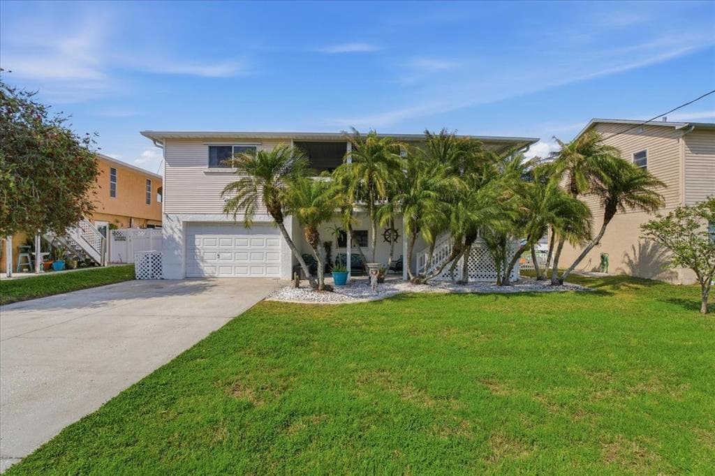 7611 MAKO DRIVE photo 4