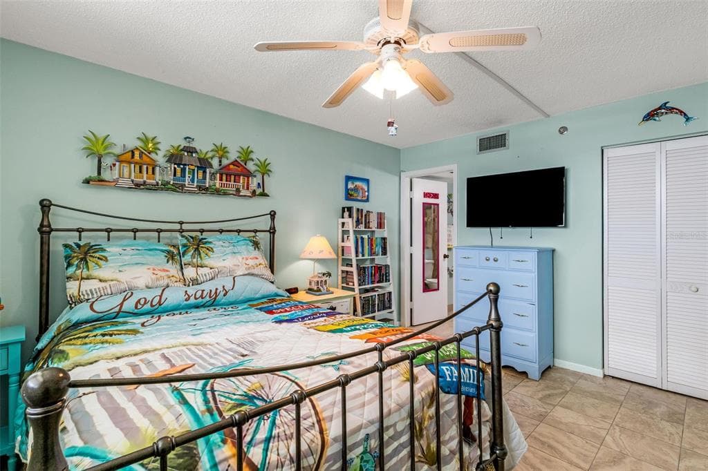 14900 GULF BOULEVARD 410 photo 18