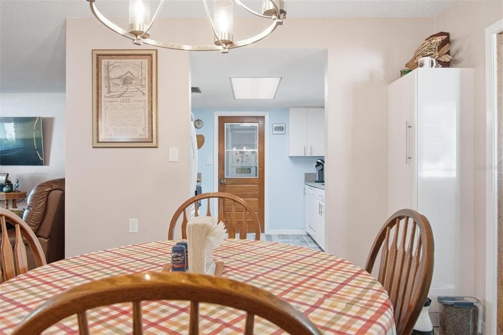 4368 N OCEAN SHORE BLVD photo 22