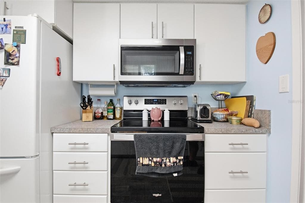 4368 N OCEAN SHORE BLVD photo 25