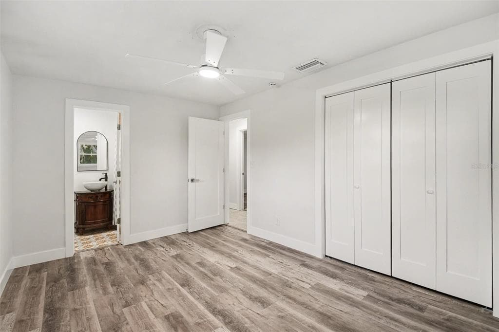 468 GRENIER DRIVE photo 23