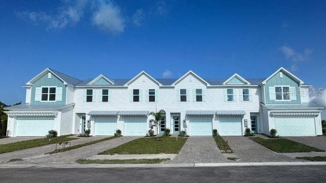 10530 FOUNTAIN PALM CIRCLE photo 1