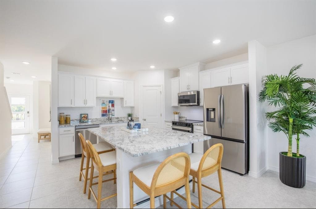 10530 FOUNTAIN PALM CIRCLE photo 4