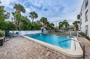 1859 SHORE DRIVE S 107 photo 6