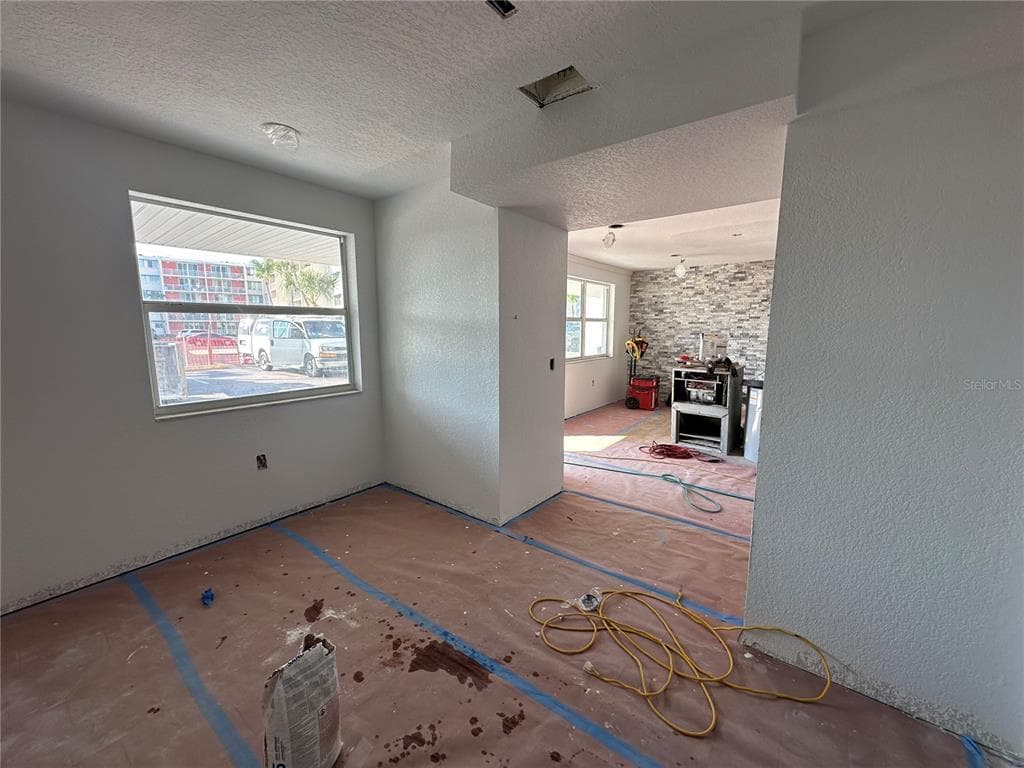 1859 SHORE DRIVE S 107 photo 9