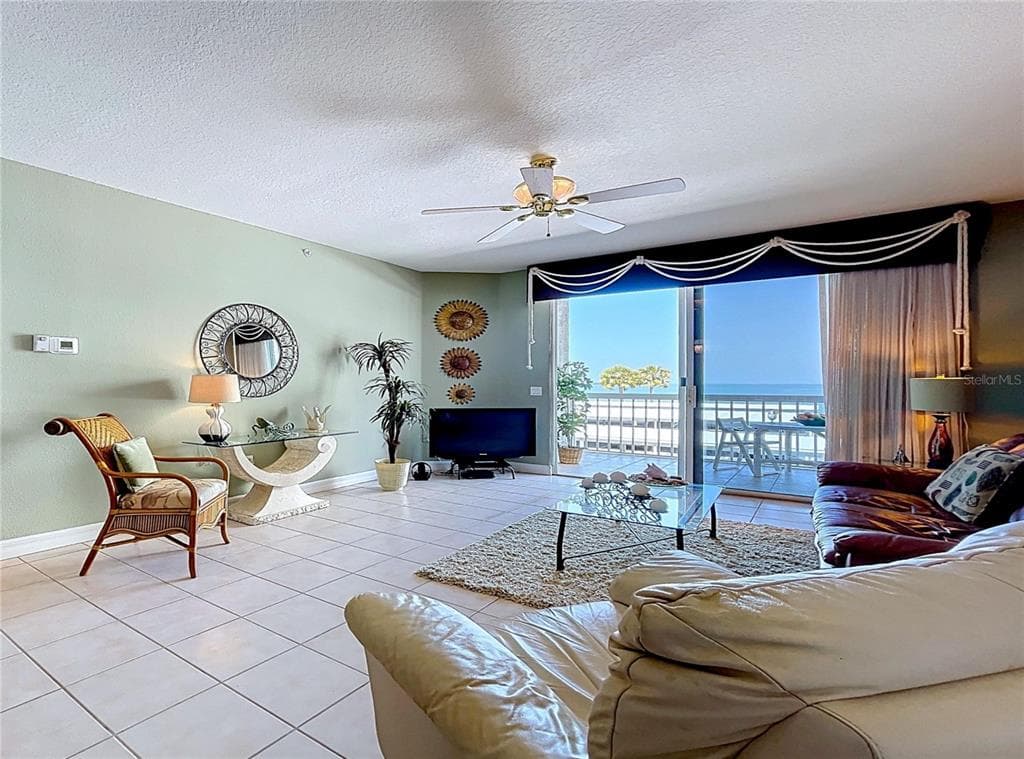 7 ISLAND PARK PLACE 204 photo 5
