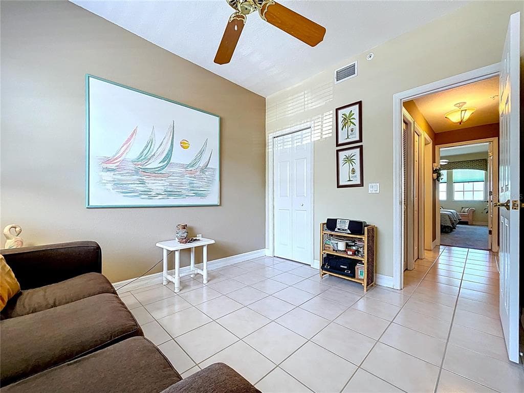 7 ISLAND PARK PLACE 204 photo 24